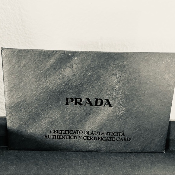 Authentic Prada Milano Logo Tessuto Wallet - Picture 10 of 12
